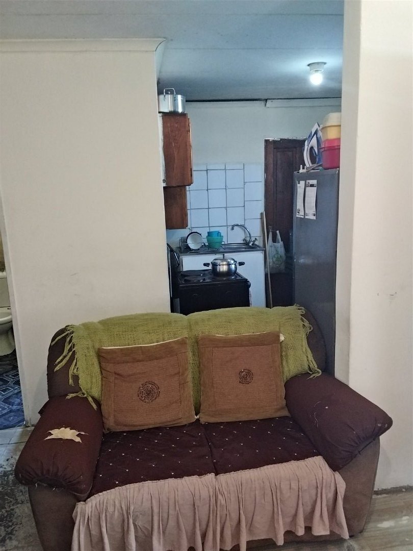2 Bedroom Property for Sale in Harare Western Cape